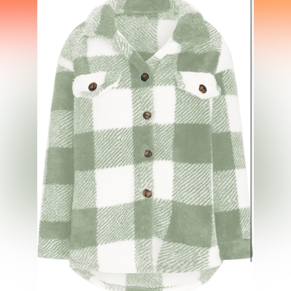 Fuzzy teddy plaid shacket - Picture 2 of 11